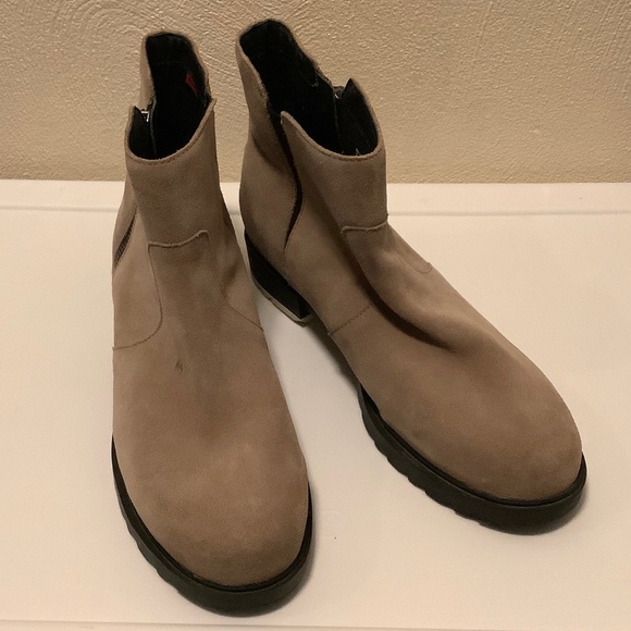 Sorel Shoes - SOREL| Emelie II Suede Ankle Boots Tan Wmns 10.5 Waterproof